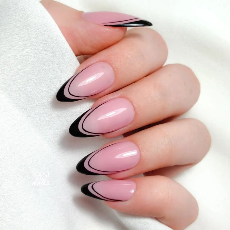 Elegante French Nails neu interpretiert